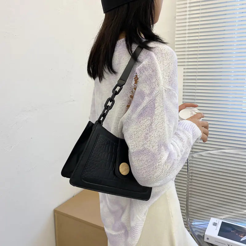 The Colette Chain Shoulder Bag